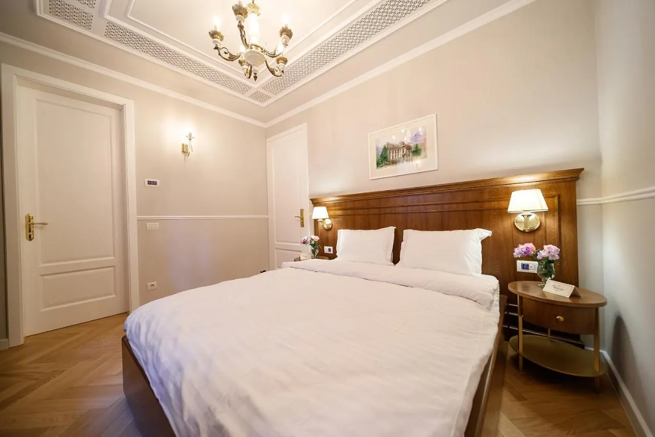 Templum Clava Hotel Bucharest 4*,